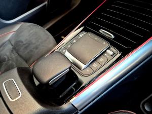 Mercedes-Benz GLA GLA200 Progressive - Image 17