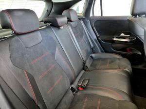 Mercedes-Benz GLA GLA200 Progressive - Image 18