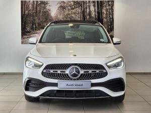 Mercedes-Benz GLA GLA200 Progressive - Image 4