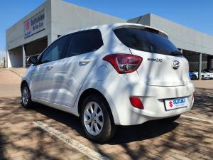 Hyundai Grand i10 1.25 Fluid auto - Image 4