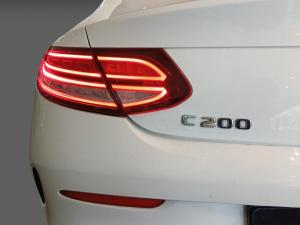 Mercedes-Benz C-Class C200 coupe auto - Image 20