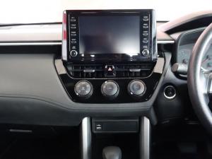 Toyota Corolla Cross 1.8 Xi - Image 10