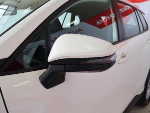 Toyota Corolla Cross 1.8 Xi - Image 15