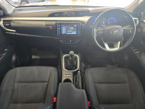 Toyota Hilux 2.8GD-6 double cab 4x4 Raider - Image 6