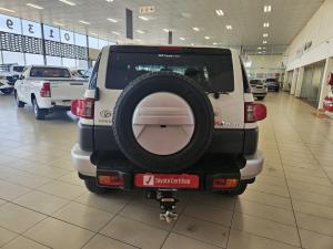 Toyota FJ Cruiser FJ Cruiser - Image 5