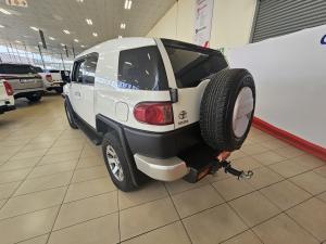 Toyota FJ Cruiser FJ Cruiser - Image 22