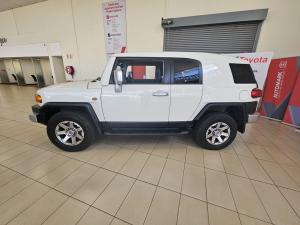 Toyota FJ Cruiser FJ Cruiser - Image 23