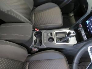 Volkswagen Amarok 2.0TDI 125KW Life automatic D/C - Image 18