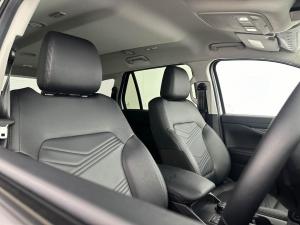 Ford Everest 2.0D BI-TURBO XLT4X4 automatic - Image 17