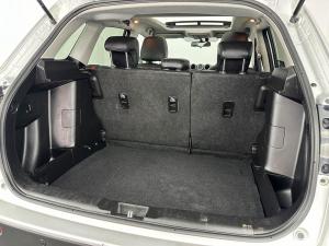 Suzuki Vitara 1.6 GLX automatic - Image 13