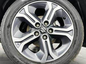 Suzuki Vitara 1.6 GLX automatic - Image 15