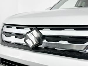 Suzuki Vitara 1.6 GLX automatic - Image 6
