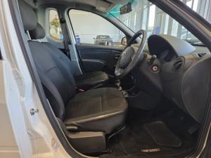 Nissan NP200 1.6i safety pack (aircon) - Image 8