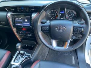 Toyota Fortuner 2.8GD-6 48V VX - Image 10
