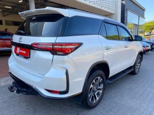 Toyota Fortuner 2.8GD-6 48V VX - Image 3