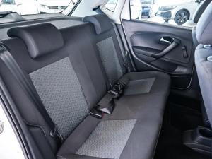 Volkswagen Polo Vivo hatch 1.4 Life - Image 13