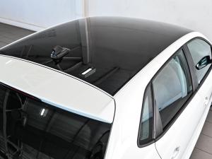 Volkswagen Polo Vivo hatch 1.4 Life - Image 16