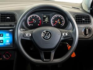 Volkswagen Polo Vivo hatch 1.4 Life - Image 6