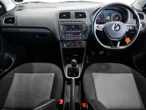 Volkswagen Polo Vivo hatch 1.6 Highline - Image 8