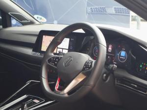 Volkswagen Golf GTI - Image 12