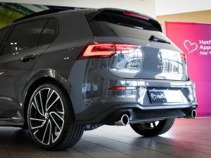 Volkswagen Golf GTI - Image 18