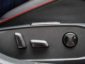 Volkswagen Golf GTI - Image 21