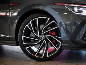 Volkswagen Golf GTI - Image 2