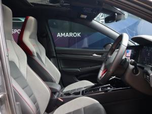 Volkswagen Golf GTI - Image 9