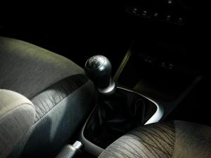 Kia Pegas 1.4 LX - Image 14
