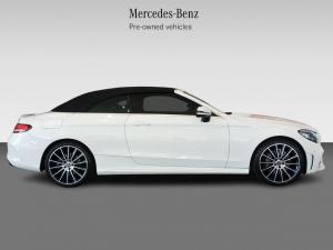 Mercedes-Benz C200 Cabrio automatic - Image 8