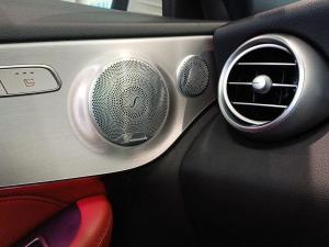 Mercedes-Benz C200 Cabrio automatic - Image 9