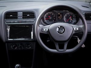 Volkswagen Polo Vivo hatch 1.4 Life - Image 8