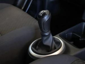 Toyota Vitz 1.0 XR manual - Image 13