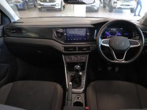 Volkswagen Polo hatch 1.0TSI Life manual - Image 13
