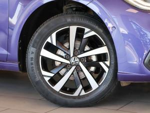 Volkswagen Polo hatch 1.0TSI Life manual - Image 3