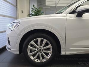 Audi Q3 35TFSI Advanced - Image 5