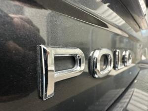 Volkswagen Polo sedan 1.6 manual - Image 12