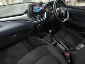 Suzuki Baleno 1.5 GL manual - Image 5