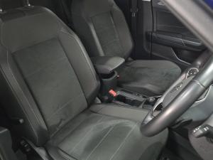 Volkswagen T-Roc 2.0TSI 4Motion Design - Image 11