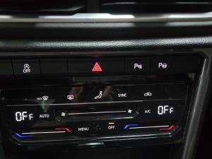 Volkswagen T-Roc 2.0TSI 4Motion Design - Image 13
