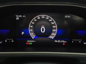 Volkswagen T-Roc 2.0TSI 4Motion Design - Image 8