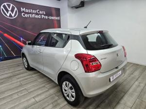 Suzuki Swift 1.2 GL+ auto - Image 3