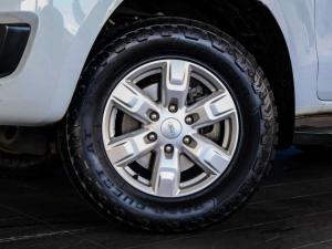 Ford Everest 2.2TDCi XLS - Image 8