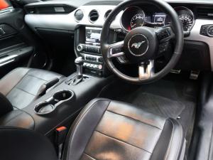 Ford Mustang 5.0 GT fastback auto - Image 8