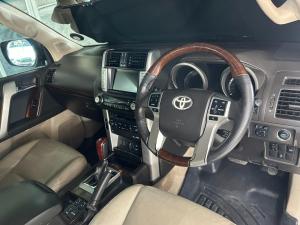Toyota Land Cruiser Prado 3.0DT VX - Image 9