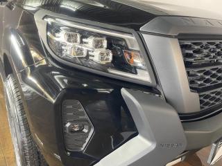 Nissan Navara 2.5DDTi double cab Stealth