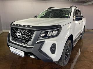 Nissan Navara 2.5DDTi double cab Stealth 4x4