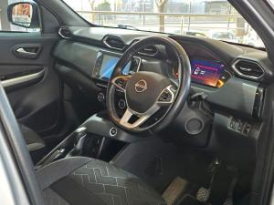 Nissan Magnite 1.0 Turbo Acenta Plus auto - Image 9