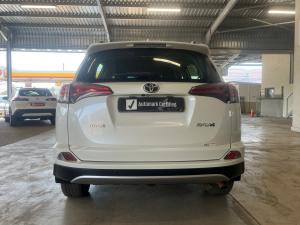 Toyota RAV4 2.0 GX auto - Image 5