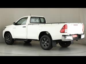 Toyota Hilux 2.4GD-6 single cab 4x4 Raider manual - Image 8